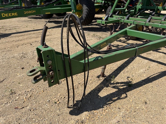 1990 John Deere 960 Field Cultivator