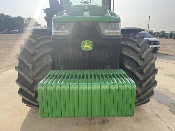 2022 John Deere 8R 370 Tractor