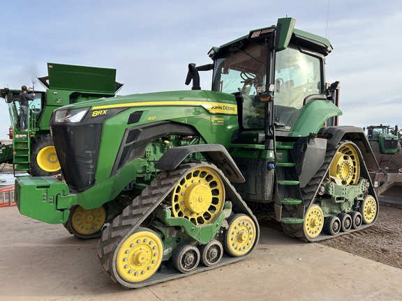 2021 John Deere 8RX 410 Tractor Rubber Track
