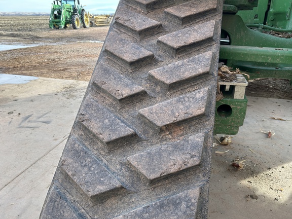 2021 John Deere 8RX 410 Tractor Rubber Track