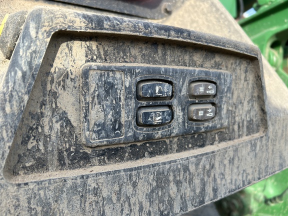 2021 John Deere 8RX 410 Tractor Rubber Track