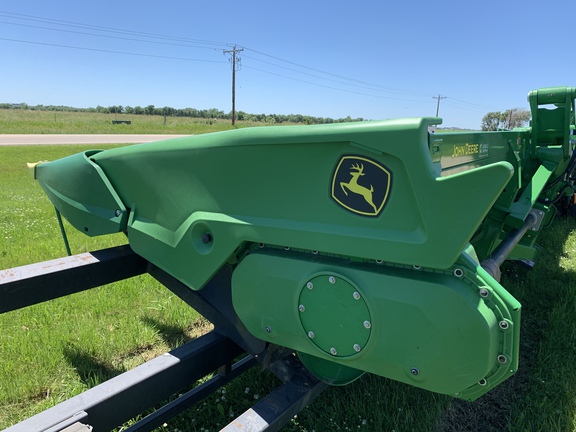 2023 John Deere C18F Header Corn Head