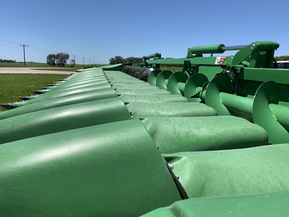 2023 John Deere C18F Header Corn Head
