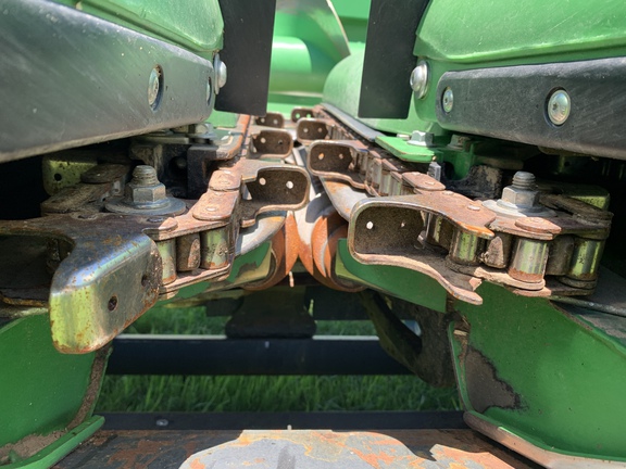 2023 John Deere C18F Header Corn Head
