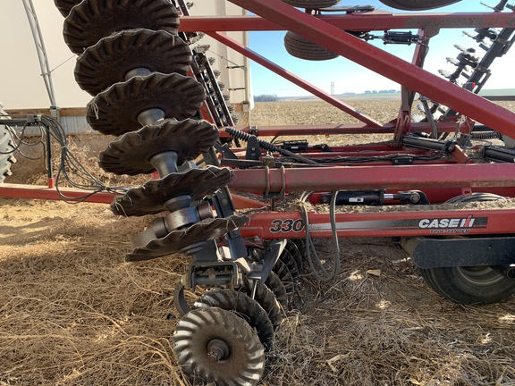 2009 Case IH 330 Misc