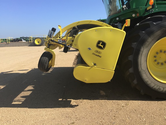 2023 John Deere 659 Header Forage