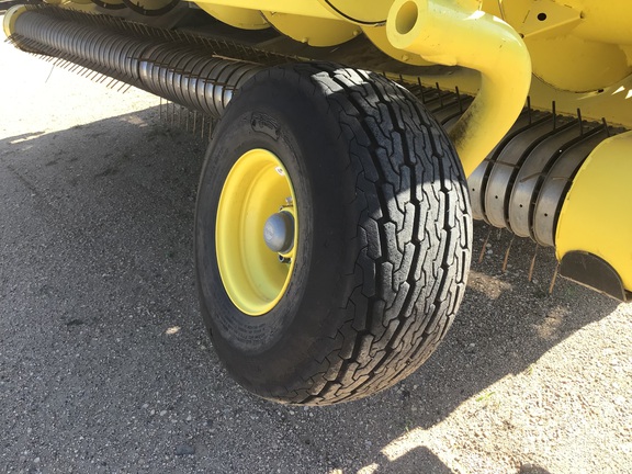 2023 John Deere 659 Header Forage