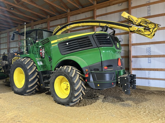 2023 John Deere 9900 Forage Harvester