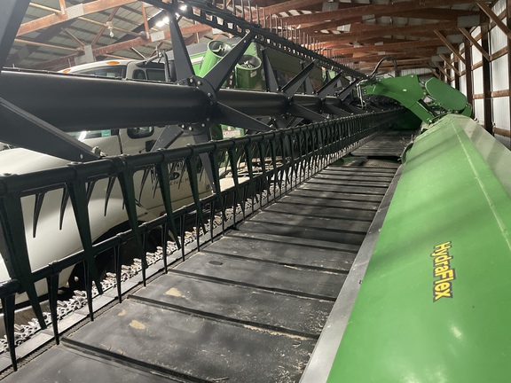 2019 John Deere 745FD Header Combine