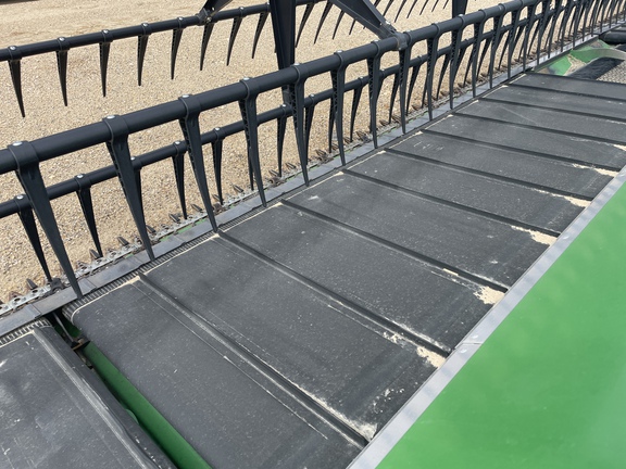 2019 John Deere 745FD Header Combine