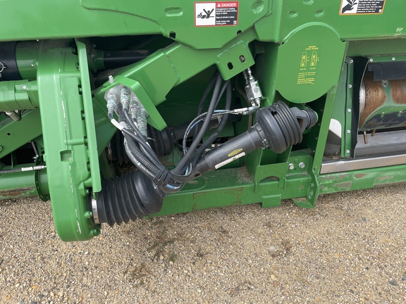 2019 John Deere 745FD Header Combine