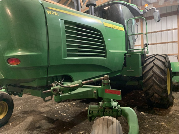 2016 John Deere W235 Windrower