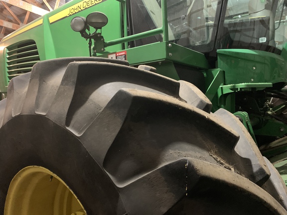 2016 John Deere W235 Windrower
