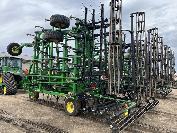 2023 John Deere 2230FH Field Cultivator