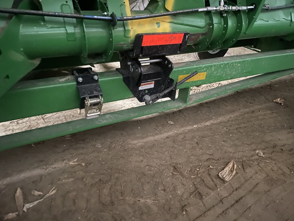 2022 J&M 4ws17 Header Transport