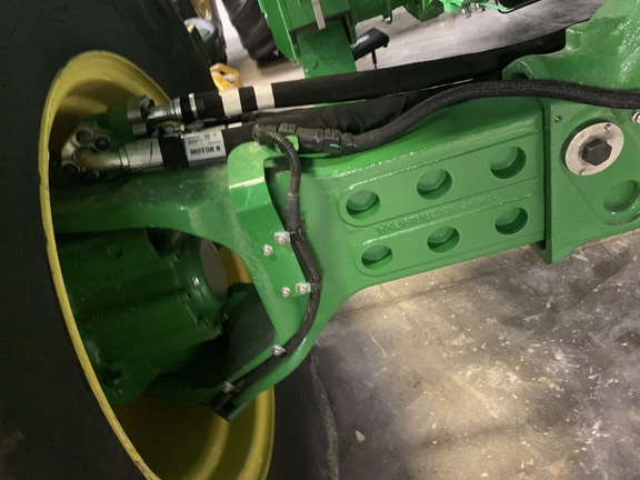 2025 John Deere X9 1000 Combine