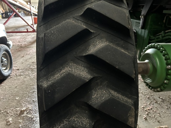 2014 John Deere 8370RT Tractor Rubber Track