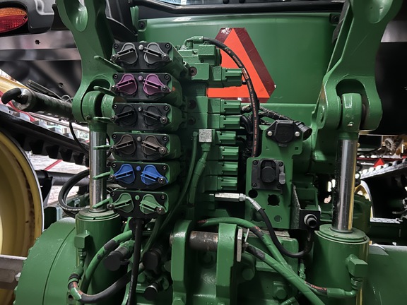 2014 John Deere 8370RT Tractor Rubber Track