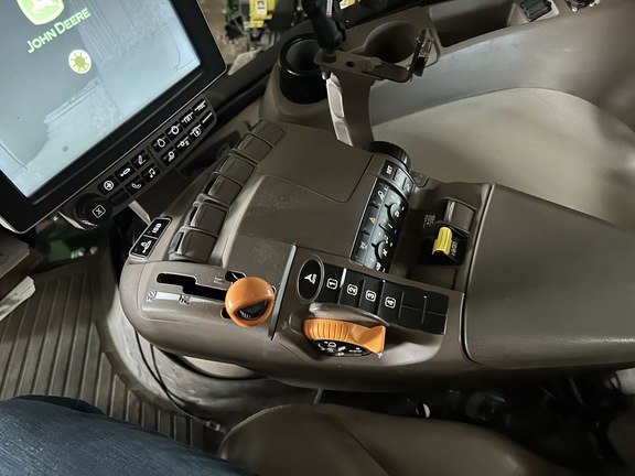 2014 John Deere 8370RT Tractor Rubber Track