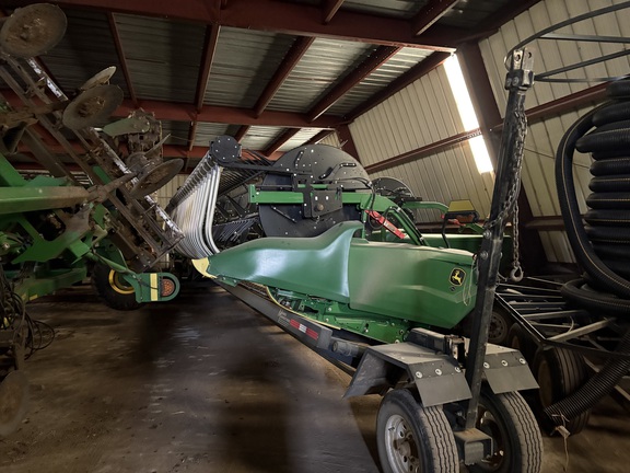 2022 John Deere RD40F Header Combine