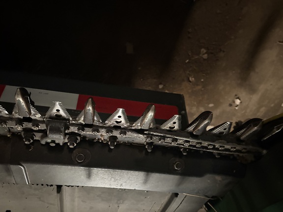 2022 John Deere RD40F Header Combine