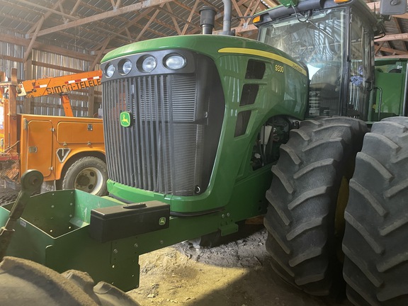 2010 John Deere 9330 Tractor 4WD