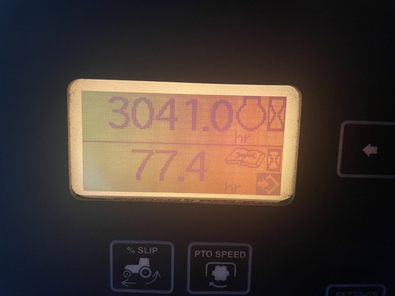 2010 John Deere 9330 Tractor 4WD