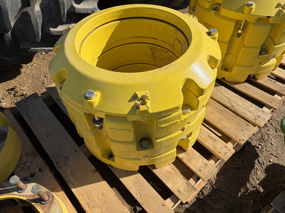 2025 John Deere 450 Pound WTS & STARTER Tractor Attachment