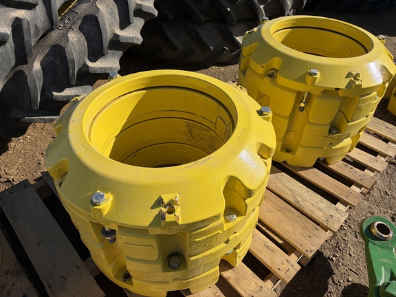 2025 John Deere 450 Pound WTS & STARTER Tractor Attachment