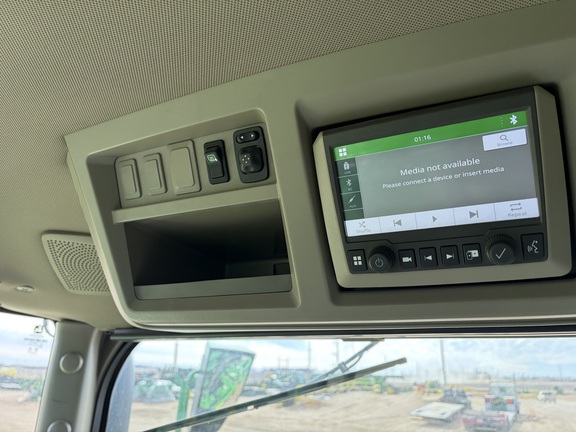 2022 John Deere 412R Sprayer/High Clearance