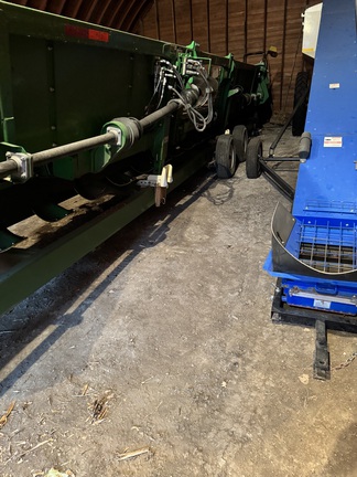 Misc 842R Header Transport