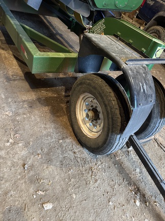 Misc 842R Header Transport