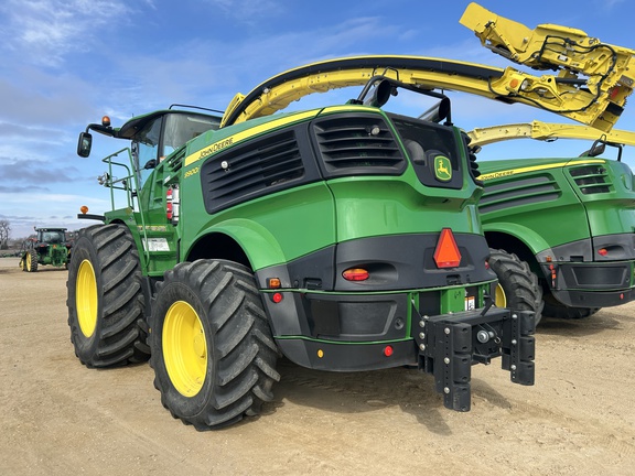 2023 John Deere 9900 Forage Harvester