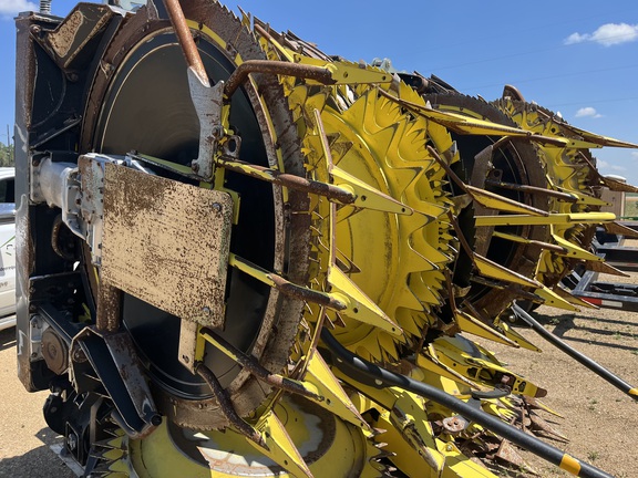 2024 John Deere 772 Header Forage