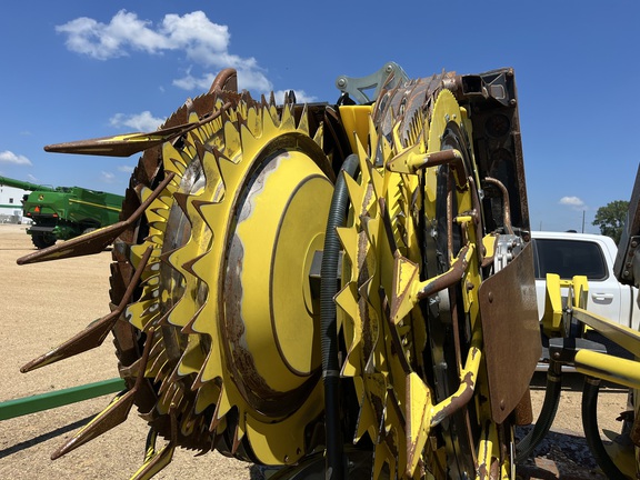 2024 John Deere 772 Header Forage