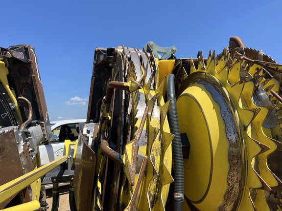 2024 John Deere 772 Header Forage