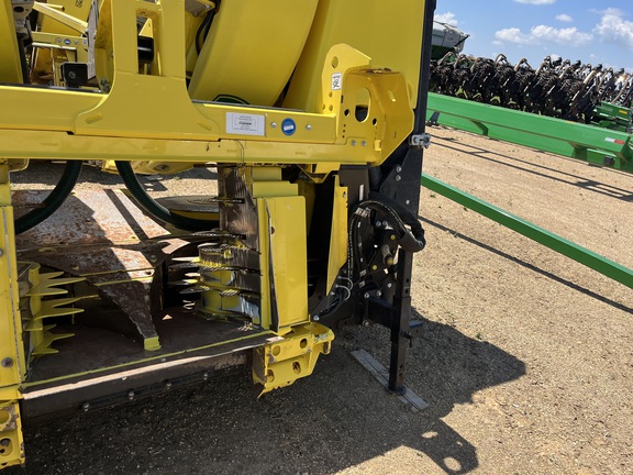 2024 John Deere 772 Header Forage