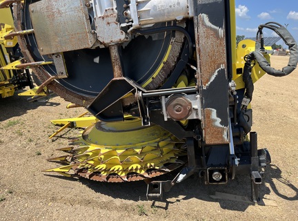 2024 John Deere 772 Header Forage