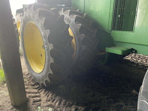 1996 John Deere 8570 Tractor 4WD