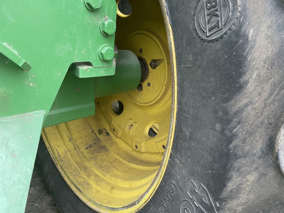 1996 John Deere 8570 Tractor 4WD
