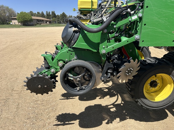 2024 John Deere DB80 Planter