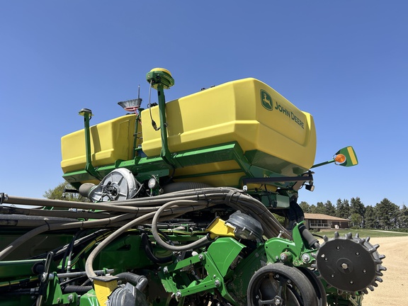 2024 John Deere DB80 Planter