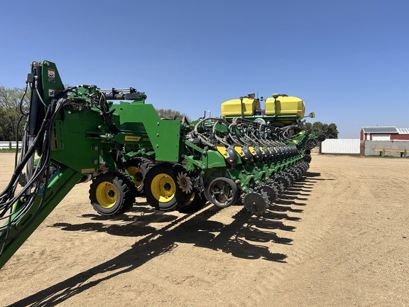2024 John Deere DB80 Planter
