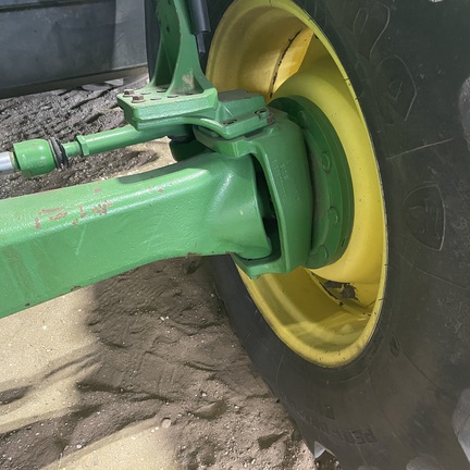 2004 John Deere 7420 Tractor