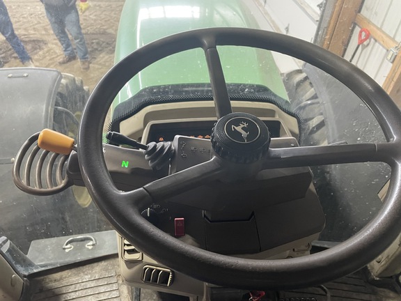 2004 John Deere 7420 Tractor