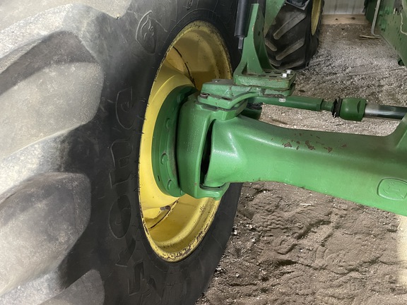 2004 John Deere 7420 Tractor