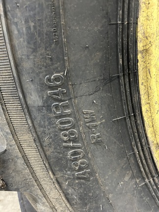 2011 John Deere 7200R Tractor