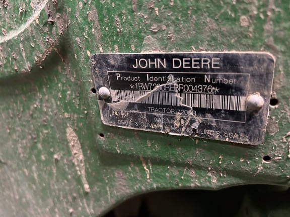 2011 John Deere 7200R Tractor