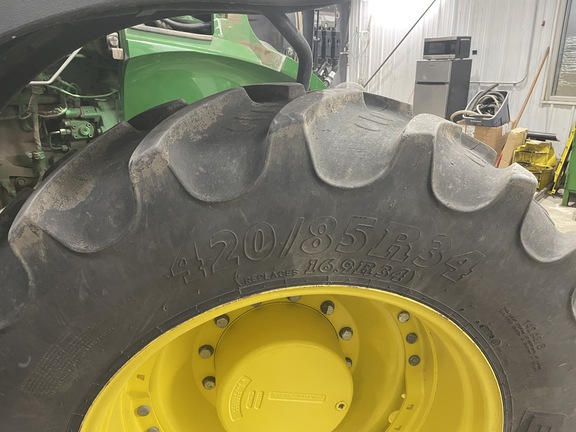 2012 John Deere 7230R Tractor
