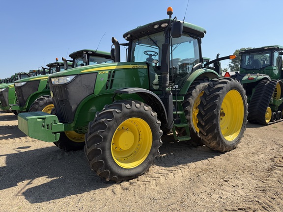2012 John Deere 7230R Tractor